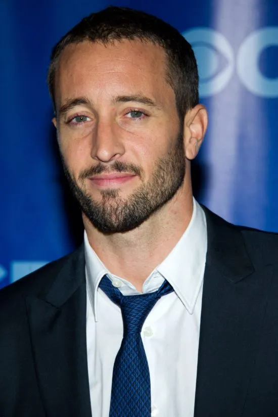 Things You Might Not Know About Hawaii Five-0 Star Alex O'Loughlin - Fame10