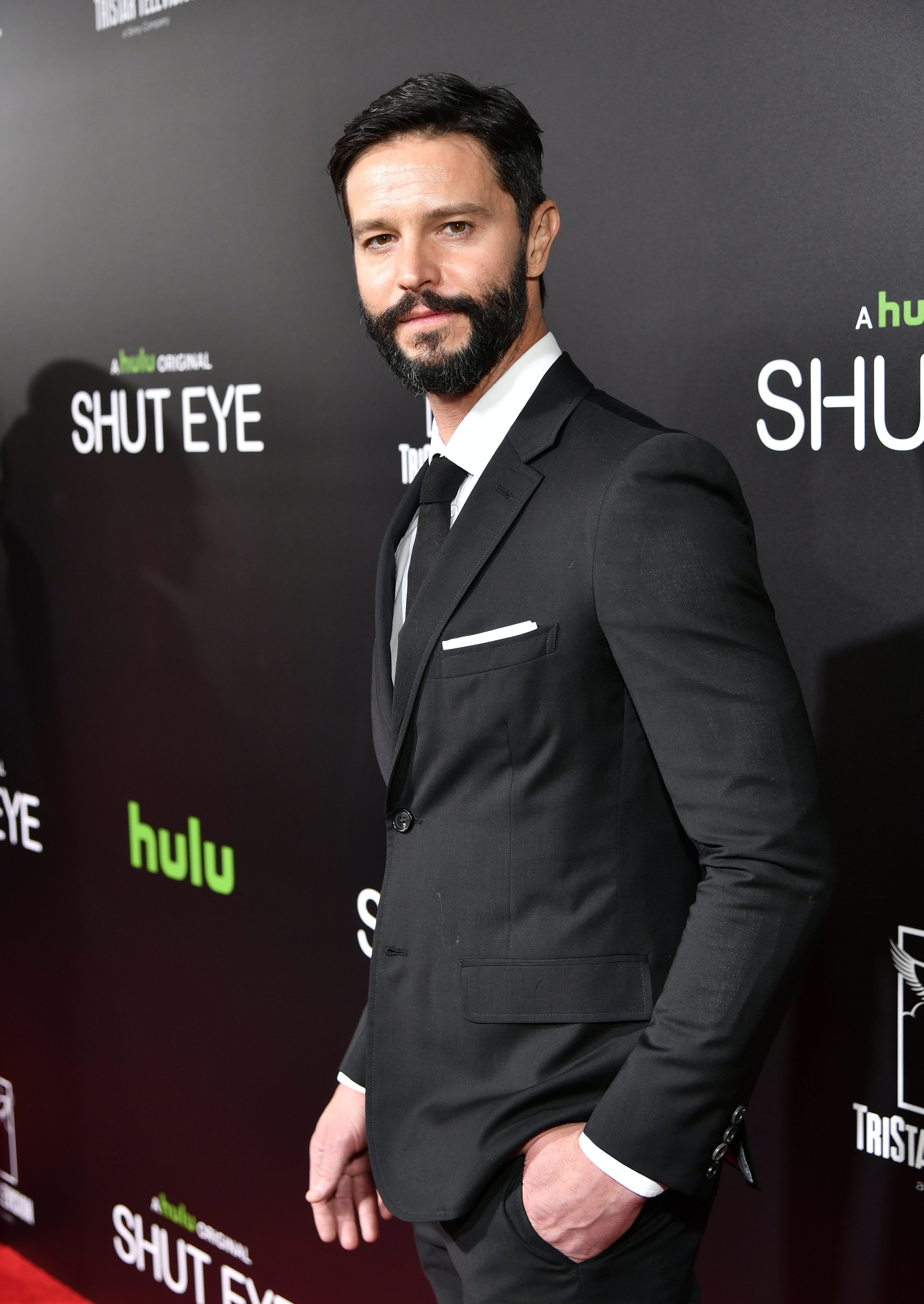 Cast Of Roswell Where Are They Now? Fame10