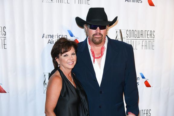 7 Things You Didn't Know About Toby Keith And Tricia Covel's Relationship
