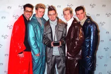 10 Worst Celebrity Fashion Moments From The ’90s