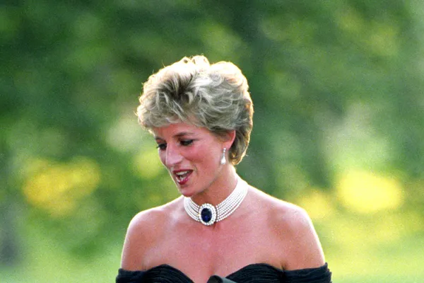 12 Most Iconic Black Dress Moments Of All Time
