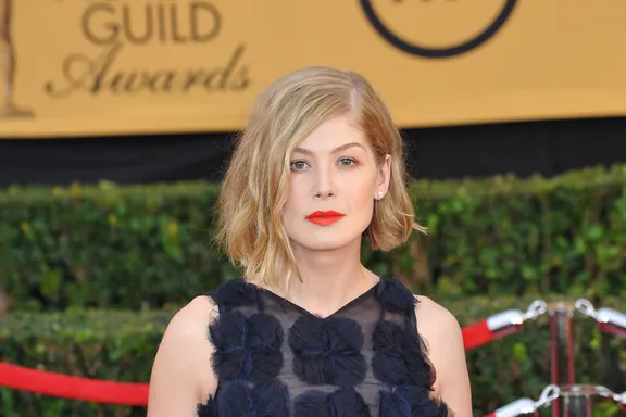 12 Celebrities You Didn't Know Have Accents