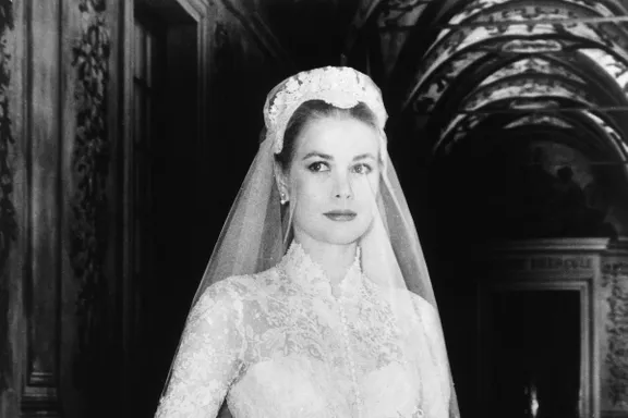 Hidden Details On Grace Kelly's Wedding Dress