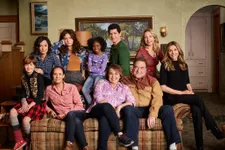 Sara Gilbert Says The Roseanne Revival Isn’t As Political As Many Think It Will Be