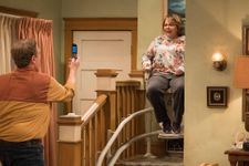 New Roseanne Revival Trailer Features Johnny Galecki As David