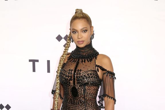 Beyoncé Receives Humanitarian Award At BET Awards 2020