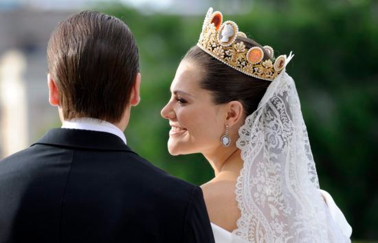 Most Breathtaking Royal Wedding Tiaras - Fame10