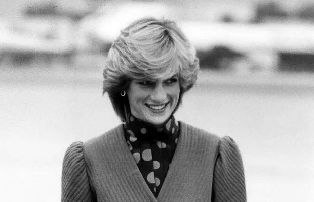 Princess of Wales UNSIGNED photographs OFFER #1 10 x Diana 