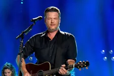Blake Shelton Snaps Back At Fan Who Called Him Out For Being Drunk On Stage