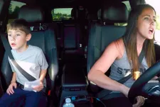 Jenelle Evans Pulls A Gun In Crazy Road Rage Incident In Latest Teen Mom 2 Episode