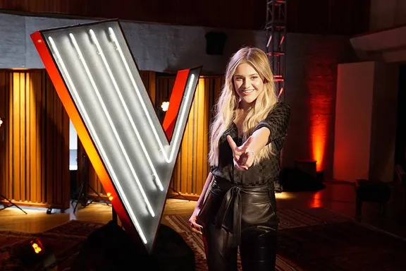 The Voice Will Have Companion Series ‘The Comeback Stage’ With Kelsea Ballerini