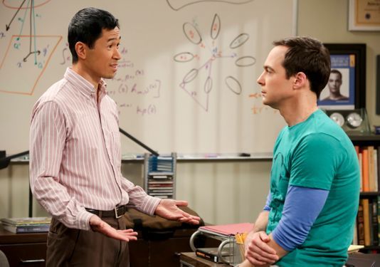 Big Bang Theory Ties Into Young Sheldon With Adult Version Of Tam Nguyen Fame10 3009