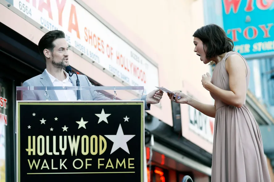 Shane West Honors ‘A Walk To Remember’ Costar Mandy Moore At Walk Of Fame Ceremony