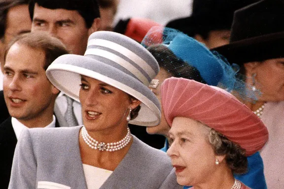 Things You Might Not Know About Princess Diana’s Relationship With Queen Elizabeth
