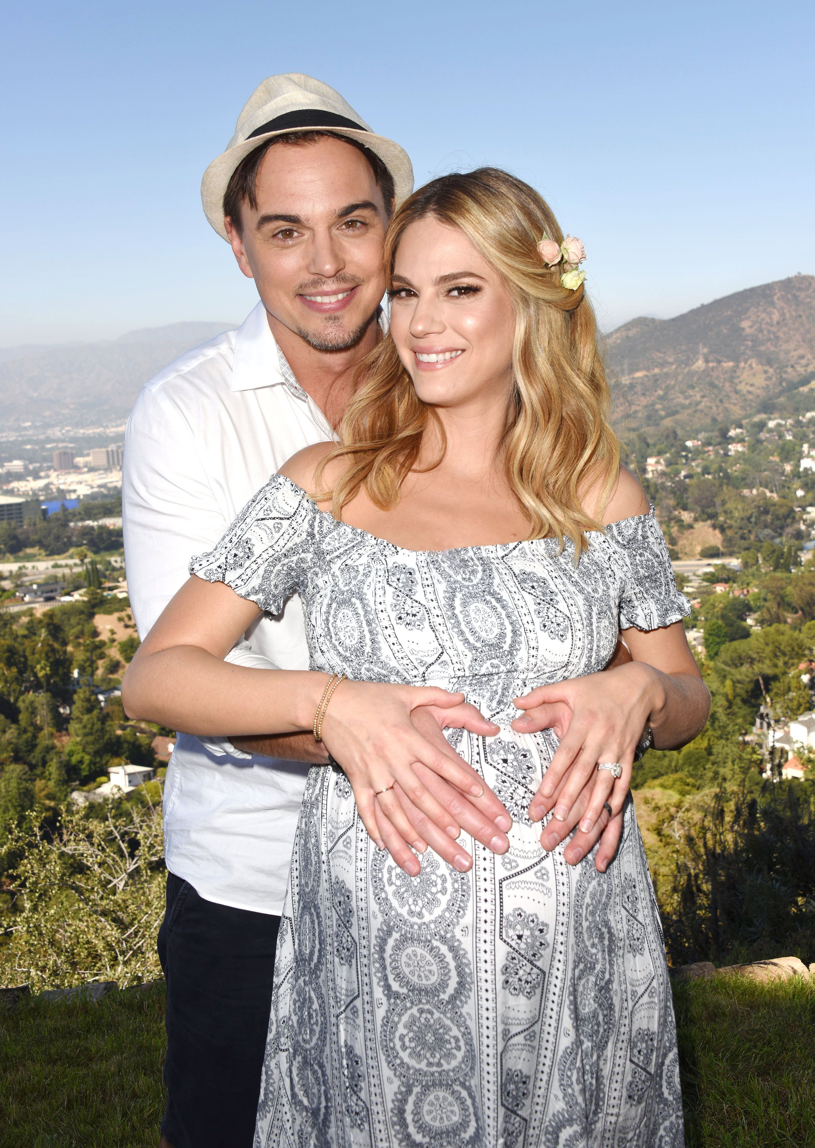 Kelly Kruger And Darin Brooks New Baby Girl Fame10