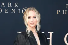 Jennifer Lawrence And Cooke Maroney Tie The Knot In Rhode Island