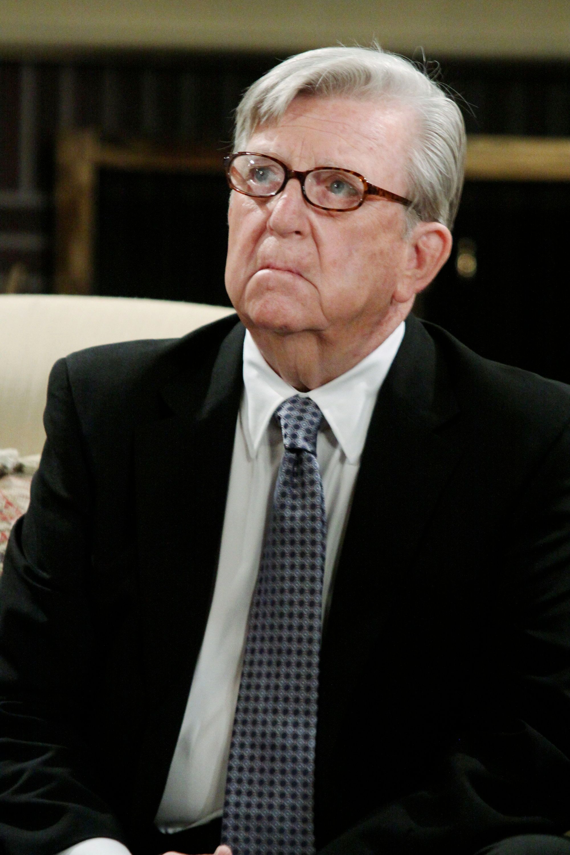 'Young and The Restless' Star William Wintersole Passes Away At 88 Fame10(00)