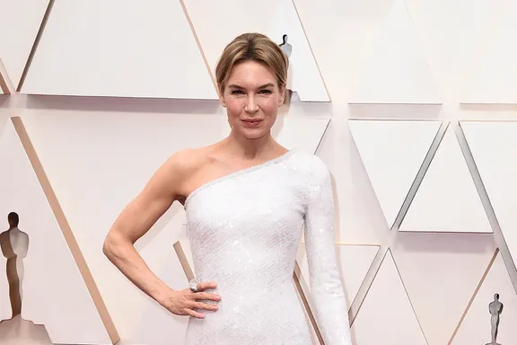Renée Zellweger Has Another Red Carpet Win In Sleek White Dress At 2020 Oscars