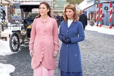 Hallmark Channel’s ‘When Calls The Heart’ Renewed For Season 8, One Year After Lori Loughlin Exit