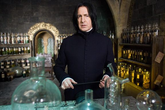 J.K. Rowling Responds To ‘Harry Potter’ Fan With Sweet Tribute To Alan Rickman