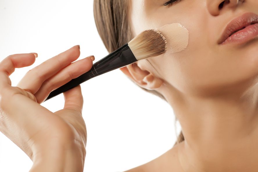 The 5 Best Foundations For Dry Skin