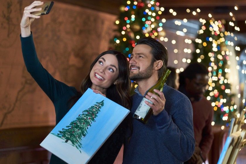 Hallmark's Holiday Movie Lineup 2020: Breakdown Of Hallmark's New