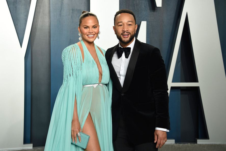Chrissy Teigen Apologizes For Past Tweets And Hopes Her Kids ‘Recognize Her Evolution’
