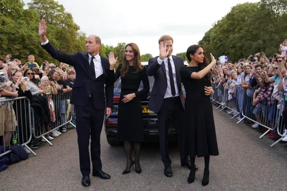 Prince William Invited Harry And Meghan To Join Him And Kate Outside Windsor Castle